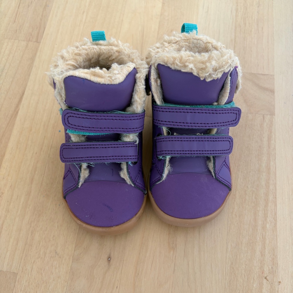 Kids Purple Faux-Fur Lined Velcro Boots